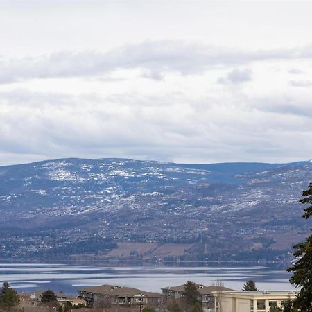 Doubletree By Hilton West Kelowna Exterior photo